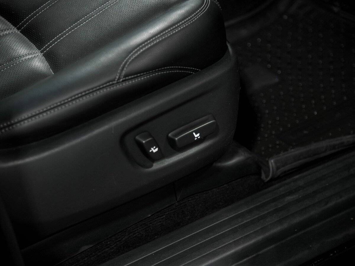 Toyota Land Cruiser Prado 2017 года с пробегом. Фото: #24