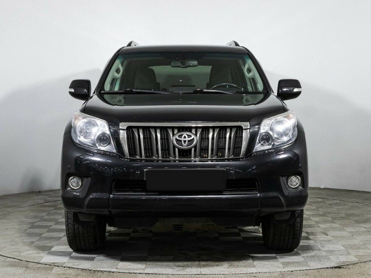 Toyota Land Cruiser Prado 2011 года с пробегом. Фото: #1