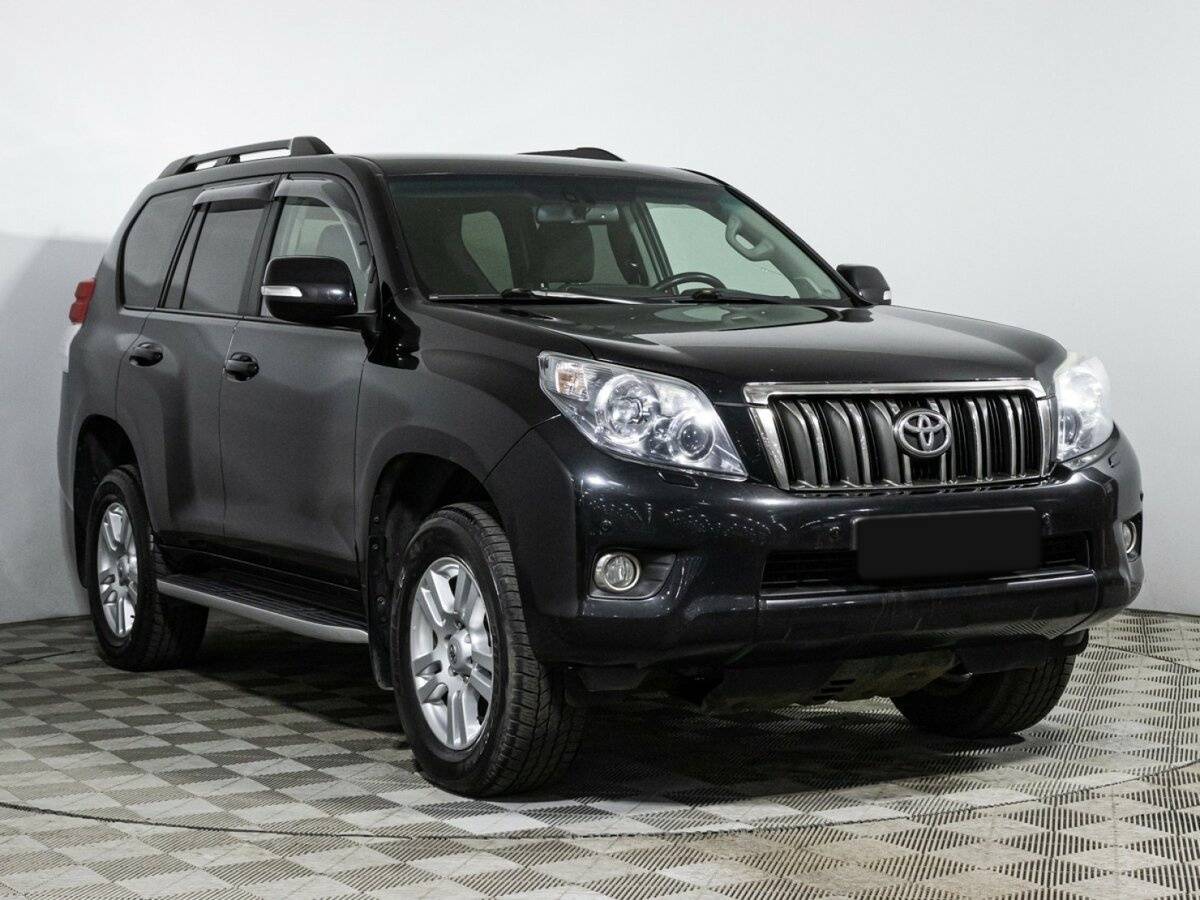 Toyota Land Cruiser Prado 2011 года с пробегом. Фото: #2