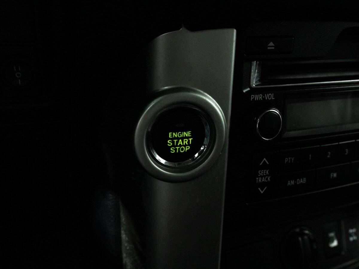 Toyota Land Cruiser Prado 2011 года с пробегом. Фото: #19