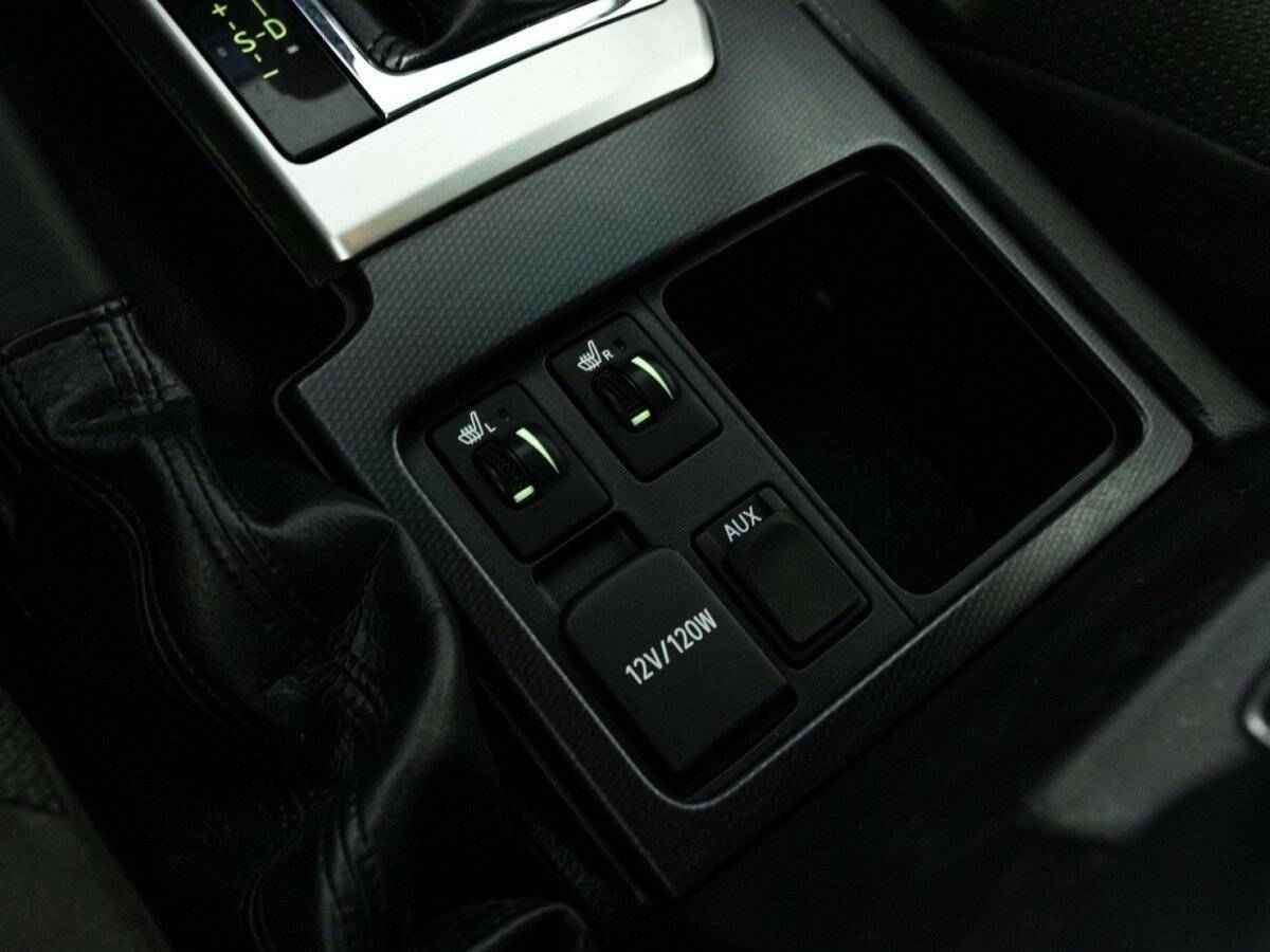 Toyota Land Cruiser Prado 2011 года с пробегом. Фото: #21