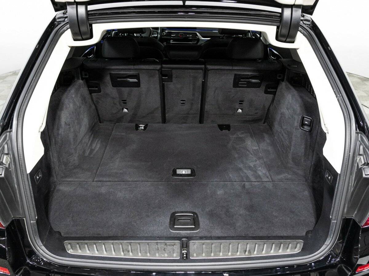 BMW 5 серии 2020 года с пробегом. Фото: #14