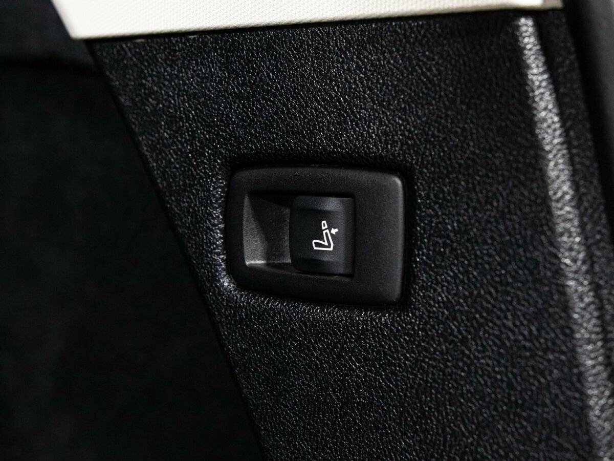 BMW 5 серии 2020 года с пробегом. Фото: #16