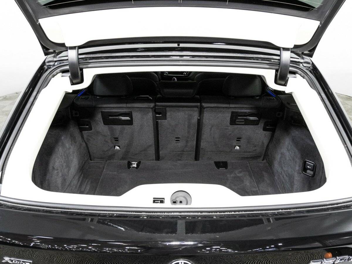 BMW 5 серии 2020 года с пробегом. Фото: #17