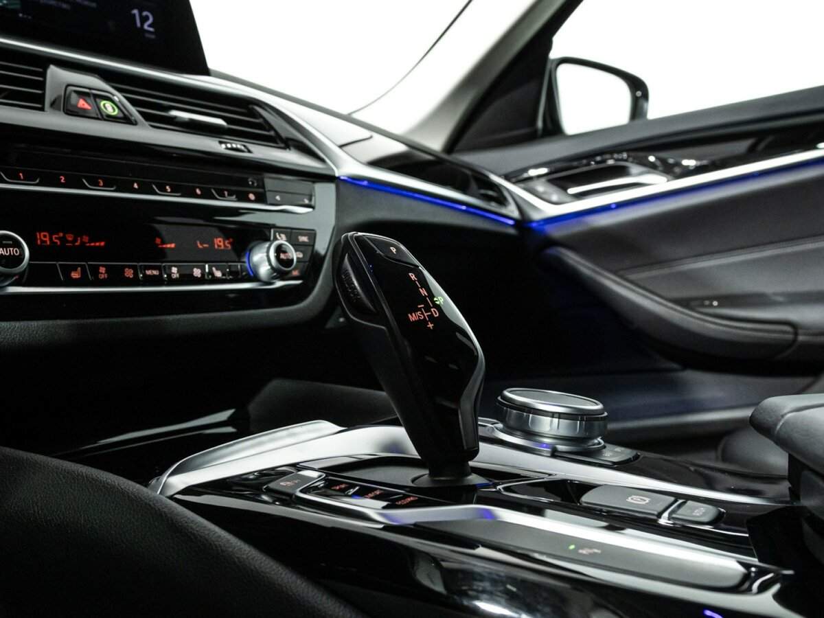 BMW 5 серии 2020 года с пробегом. Фото: #21