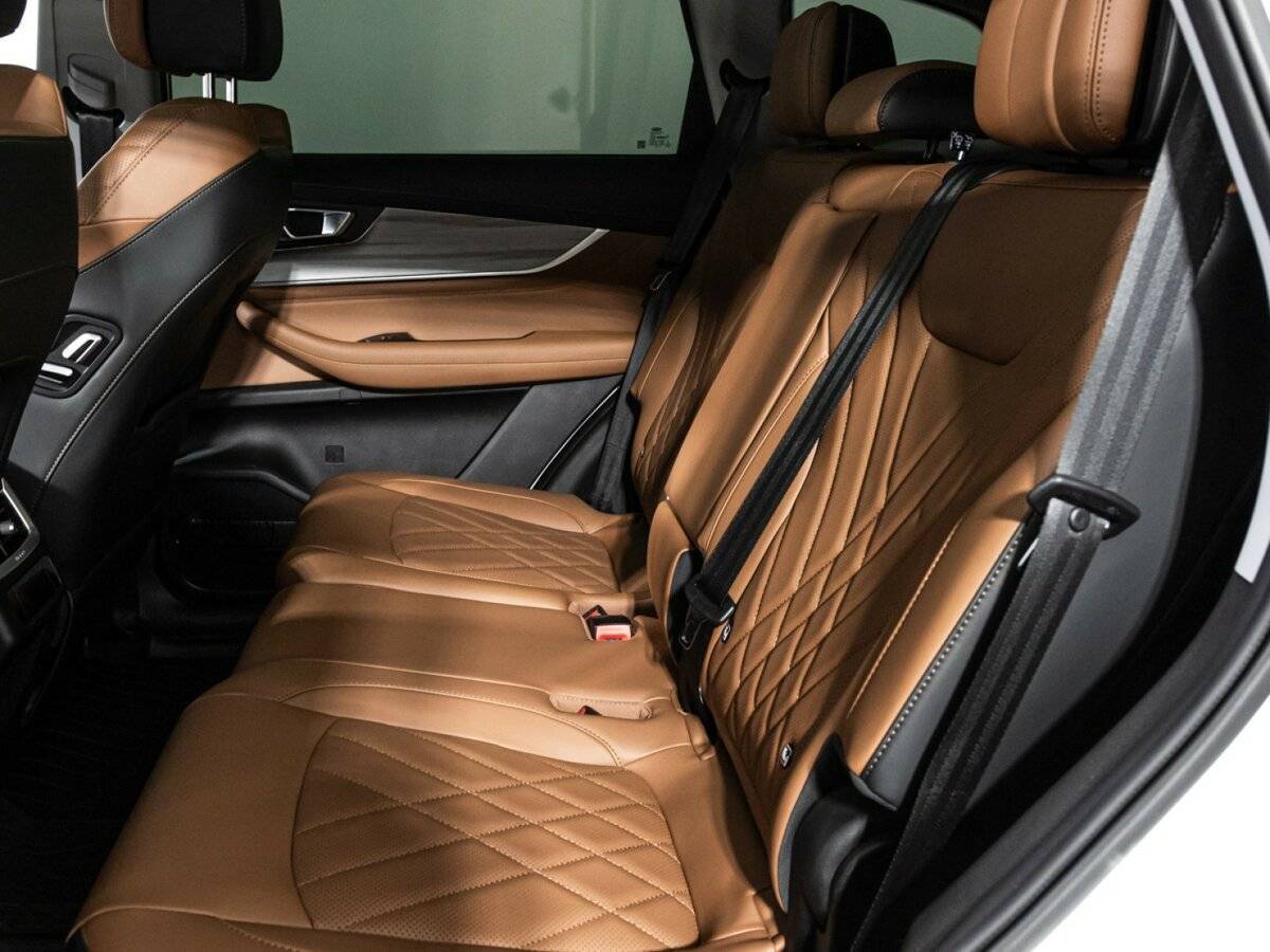 Chery Tiggo 8 Pro Max 2023 года с пробегом. Фото: #9