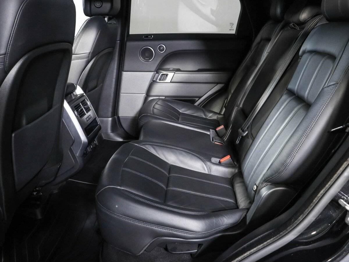 Land Rover Range Rover Sport 2019 года с пробегом. Фото: #9