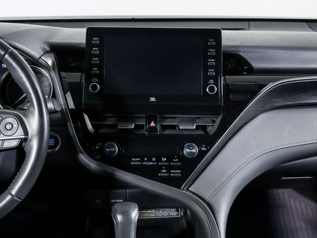 Toyota Camry 2021 года с пробегом. Фото: #9