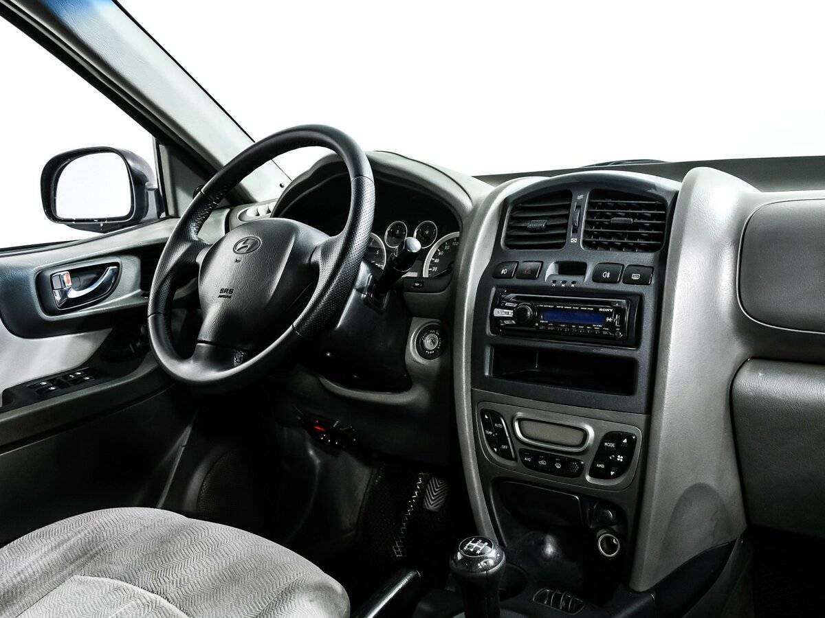 Hyundai Santa Fe 2011 года с пробегом. Фото: #8