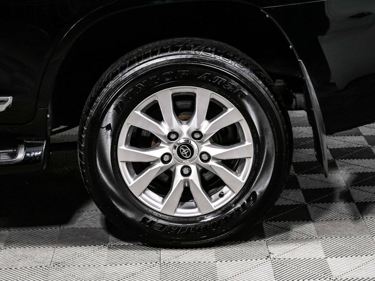 Toyota Land Cruiser 2018 года с пробегом. Фото: #13