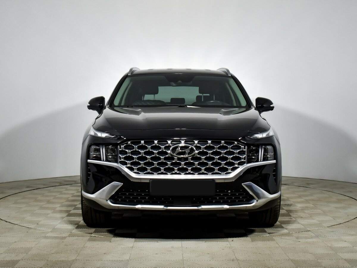 Hyundai Santa Fe 2021 года с пробегом. Фото: #1