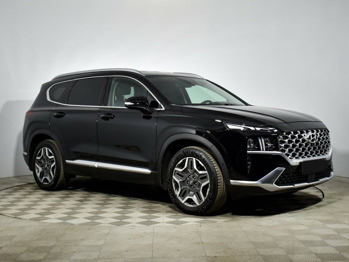 Hyundai Santa Fe 2021 года с пробегом. Фото: #2