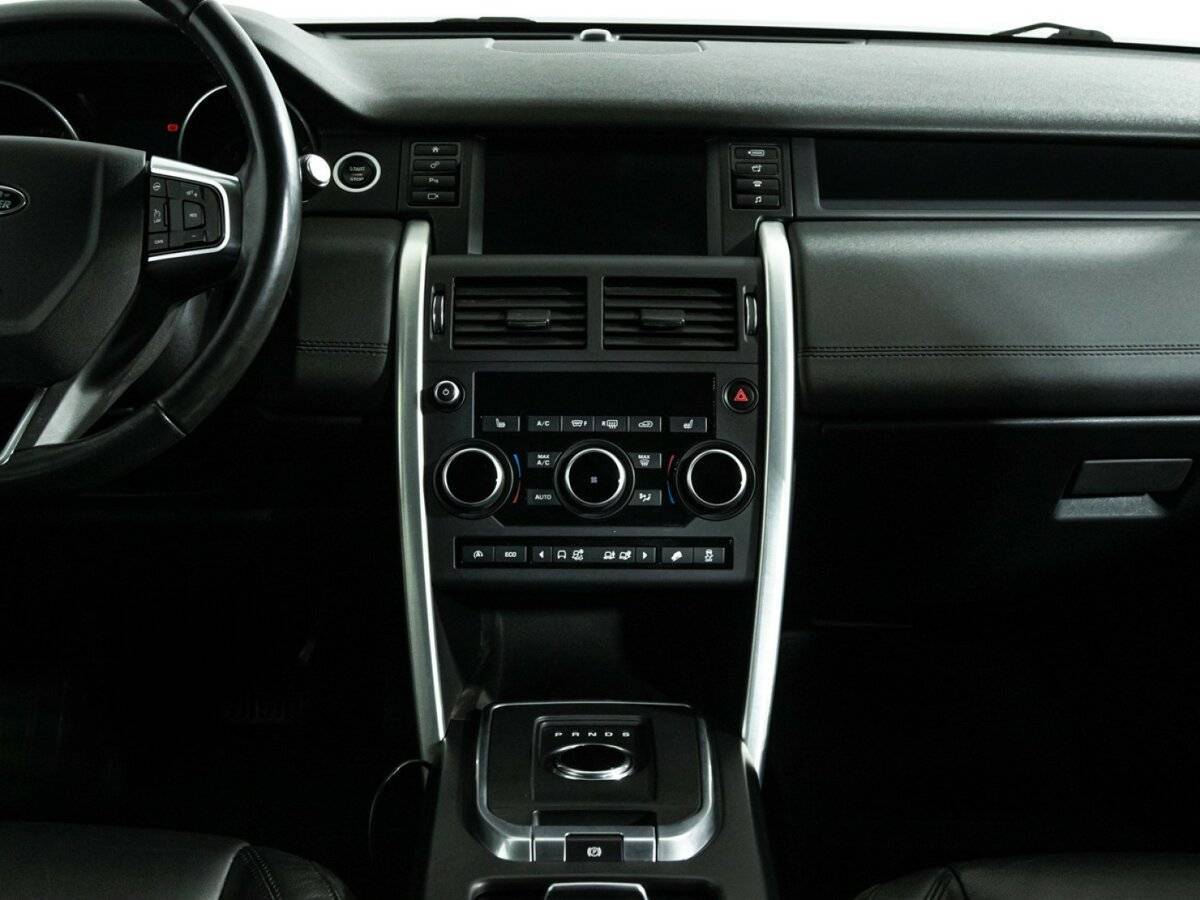 Land Rover Discovery Sport 2017 года с пробегом. Фото: #13