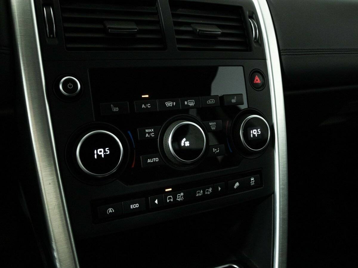 Land Rover Discovery Sport 2017 года с пробегом. Фото: #18