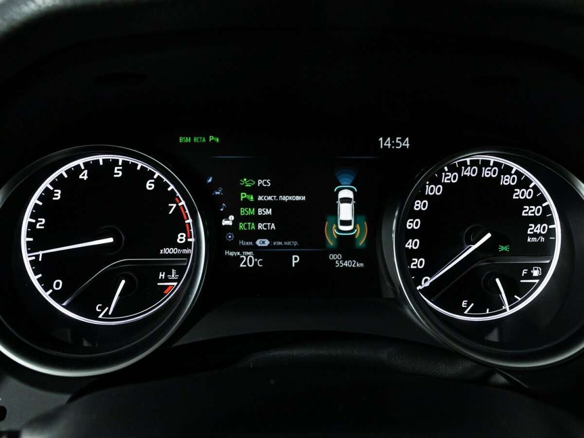 Toyota Camry 2020 года с пробегом. Фото: #11