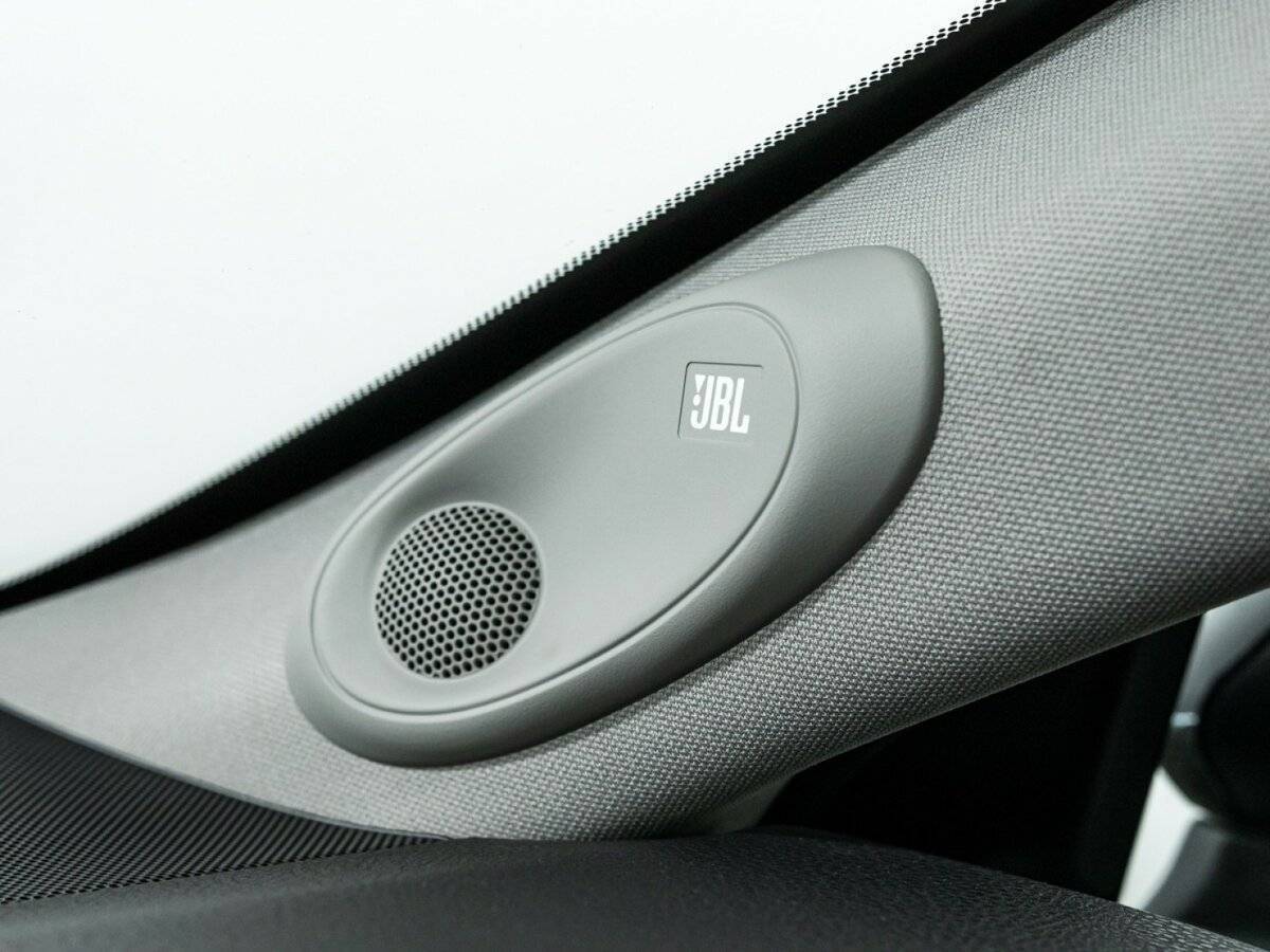 Toyota Camry 2020 года с пробегом. Фото: #22