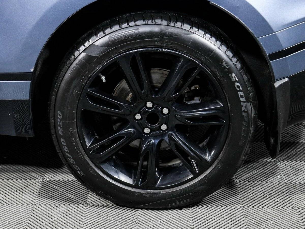 Land Rover Range Rover Velar 2018 года с пробегом. Фото: #11