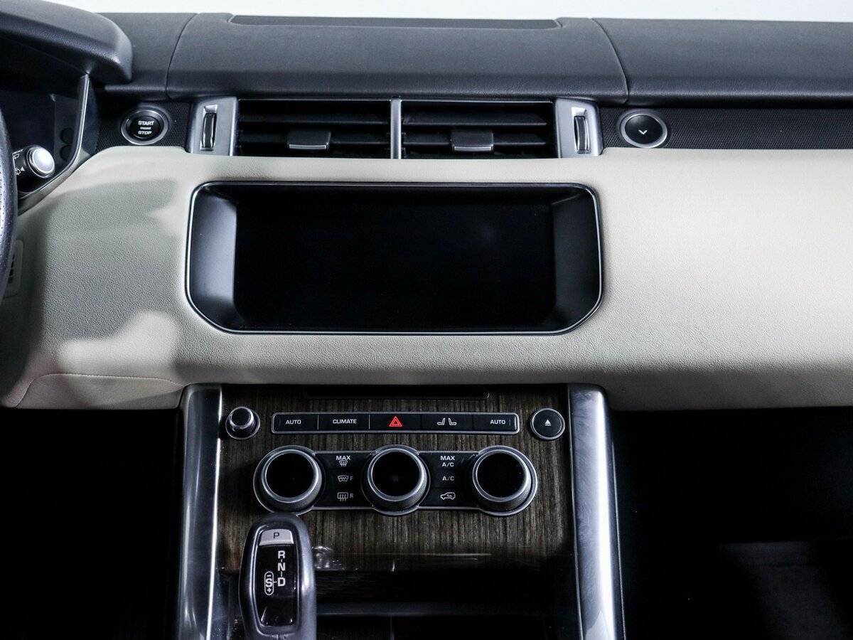 Land Rover Range Rover Sport 2017 года с пробегом. Фото: #9