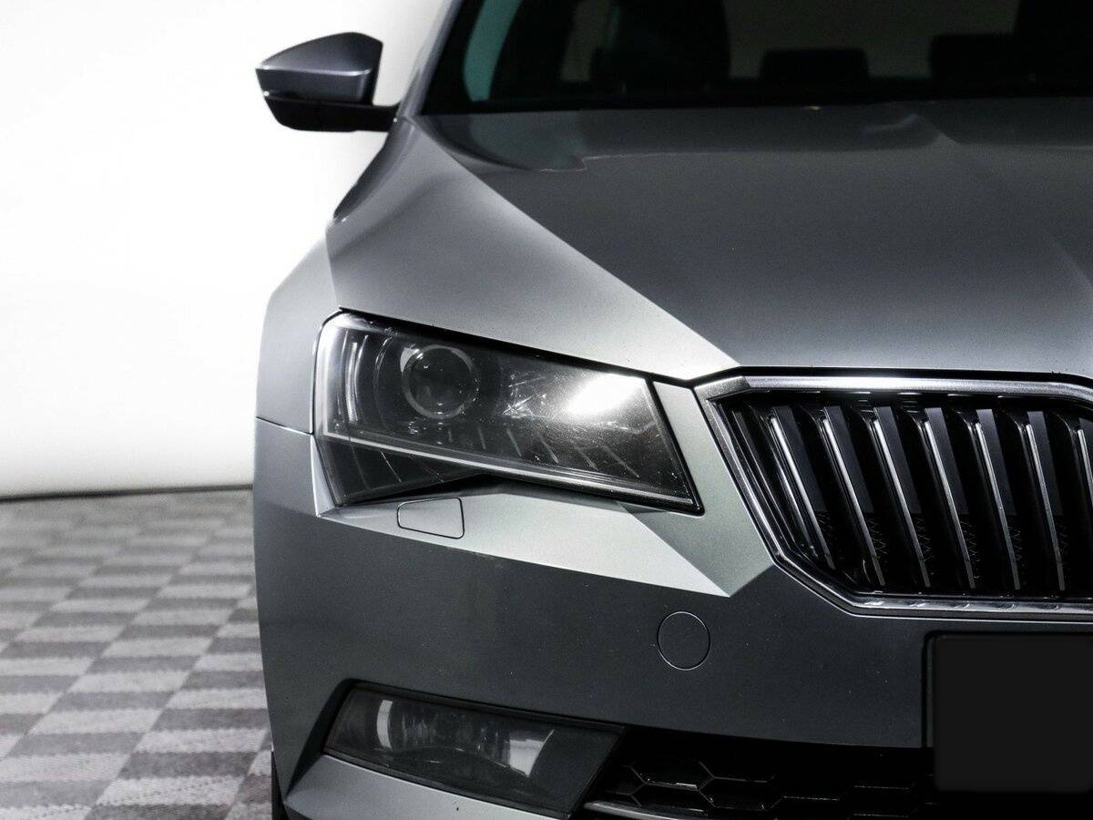 Skoda Superb 2017 года с пробегом. Фото: #14