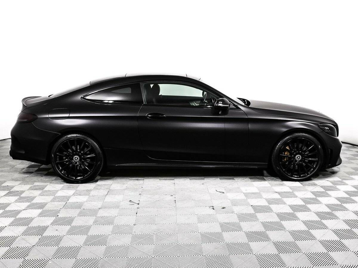 Mercedes-Benz C-Класс AMG 2018 года с пробегом. Фото: #3