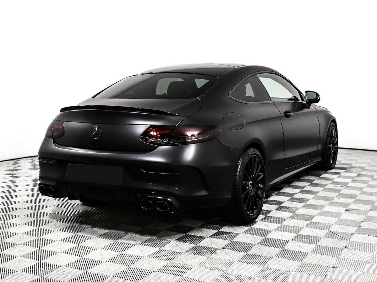 Mercedes-Benz C-Класс AMG 2018 года с пробегом. Фото: #4