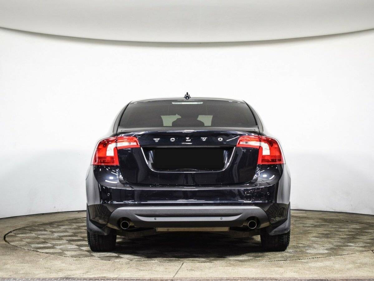 Volvo S60 2011 года с пробегом. Фото: #3