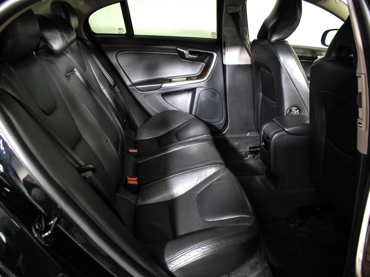 Volvo S60 2011 года с пробегом. Фото: #5