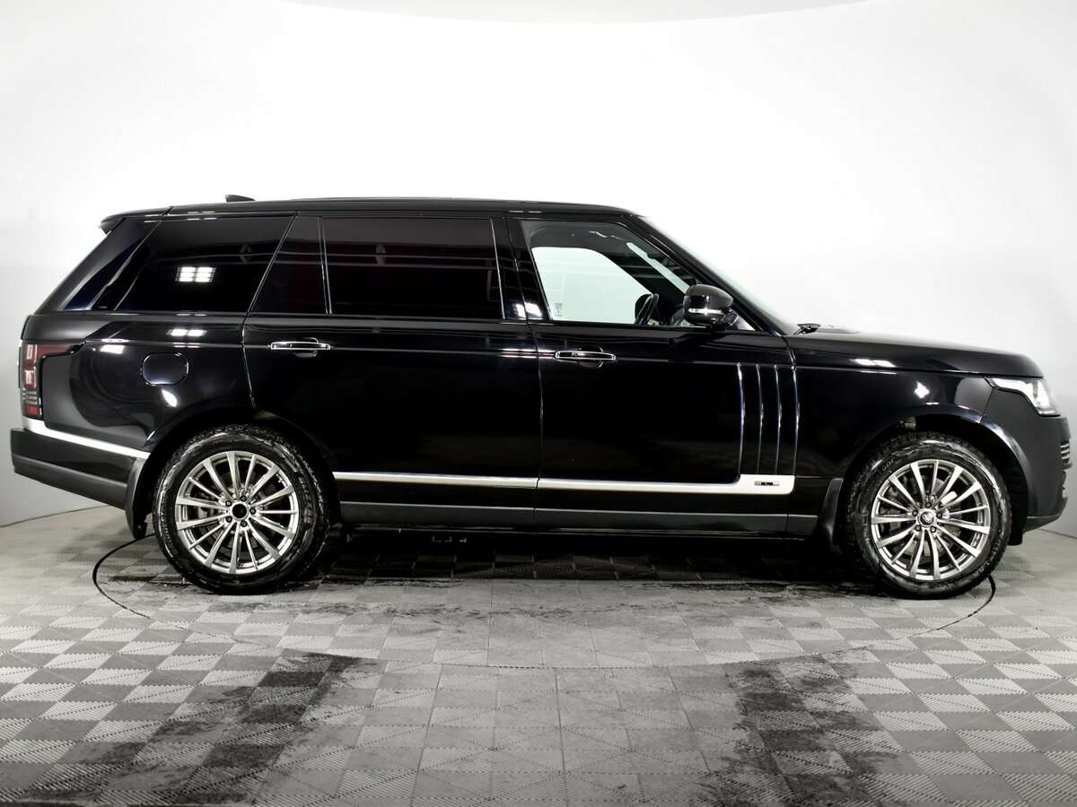 Land Rover Range Rover 2017 года с пробегом. Фото: #3
