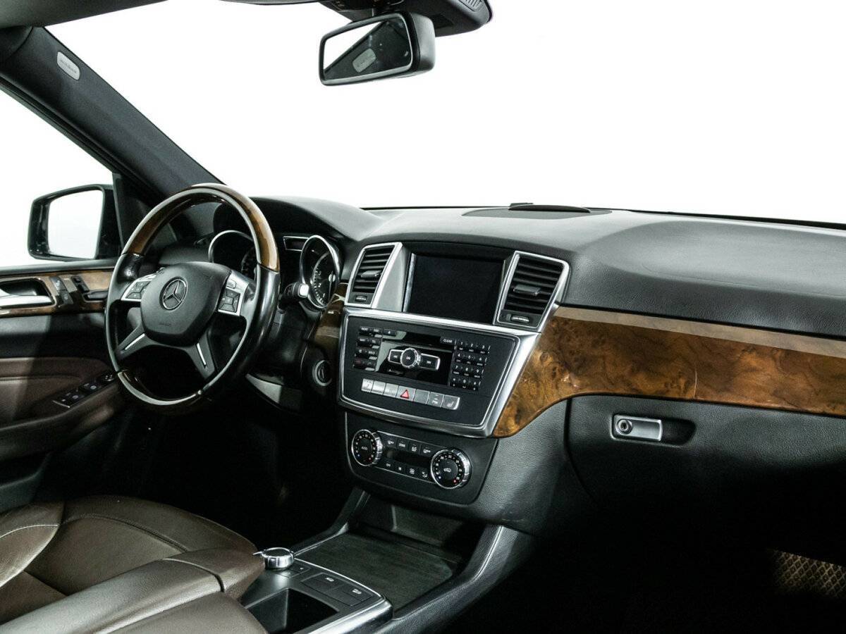 Mercedes-Benz M-Класс 2012 года с пробегом. Фото: #8