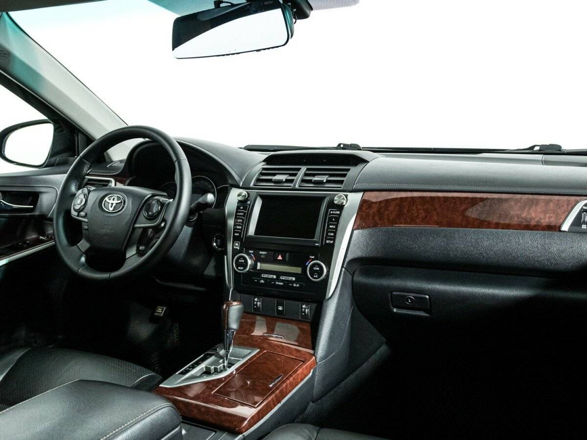 Toyota Camry 2011 года с пробегом. Фото: #8