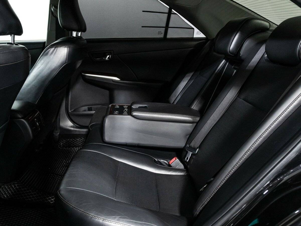 Toyota Camry 2011 года с пробегом. Фото: #9