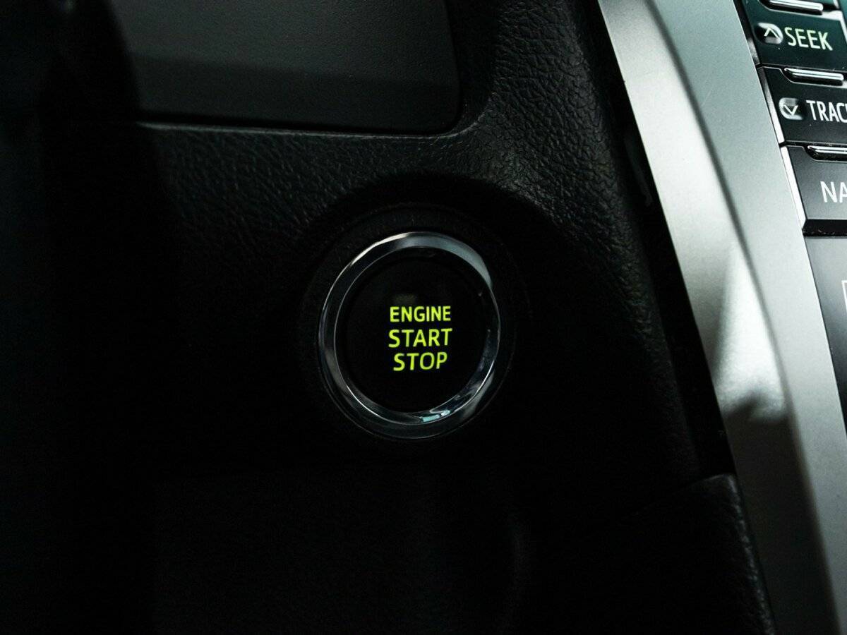 Toyota Camry 2011 года с пробегом. Фото: #19