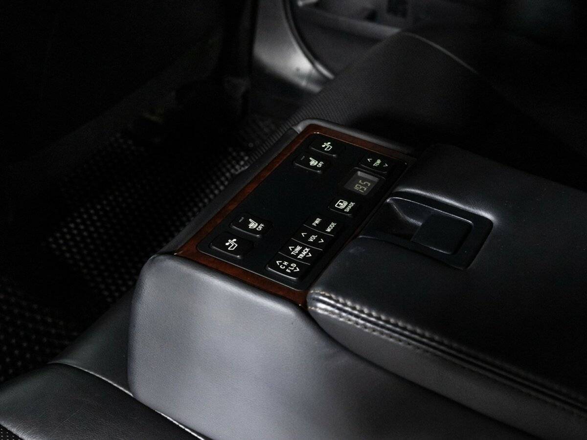 Toyota Camry 2011 года с пробегом. Фото: #20