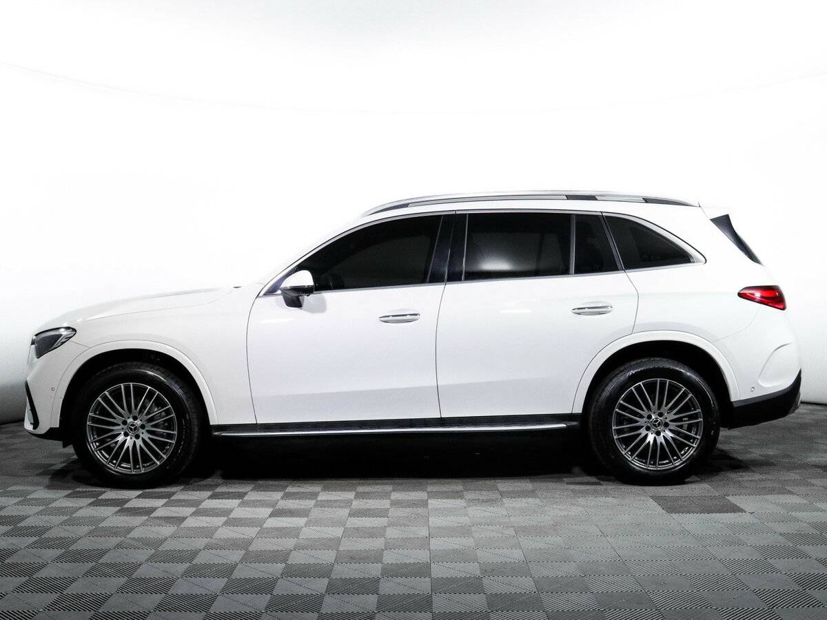 Mercedes-Benz GLC 2023 года с пробегом. Фото: #4