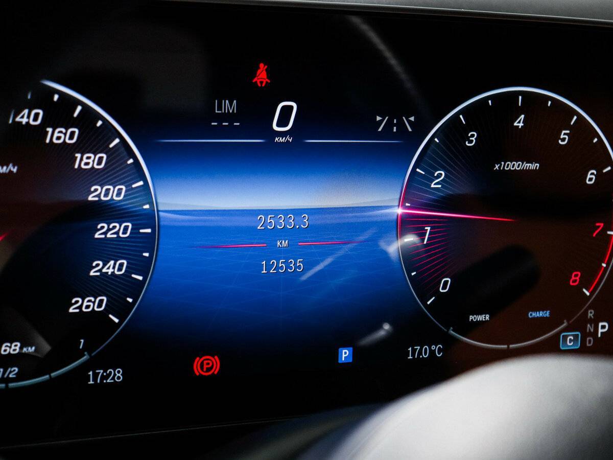 Mercedes-Benz GLC 2023 года с пробегом. Фото: #7