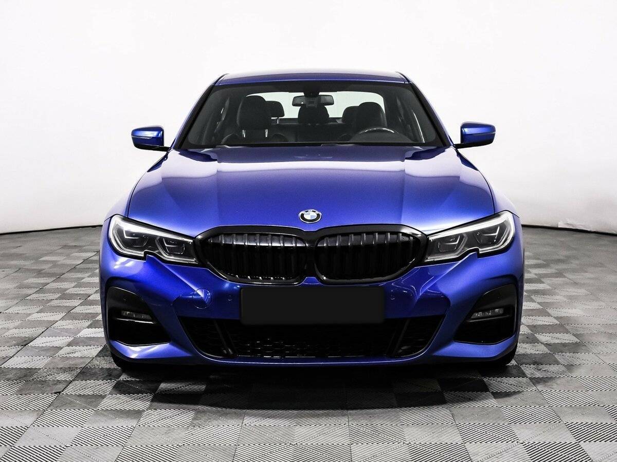 BMW 3 серии 2019 года с пробегом. Фото: #1