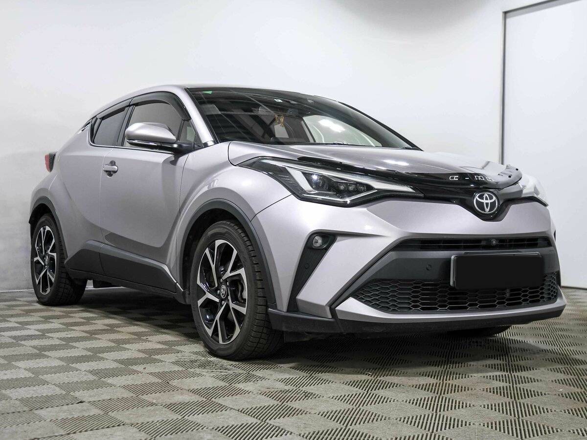 Toyota C-HR 2020 года с пробегом. Фото: #2