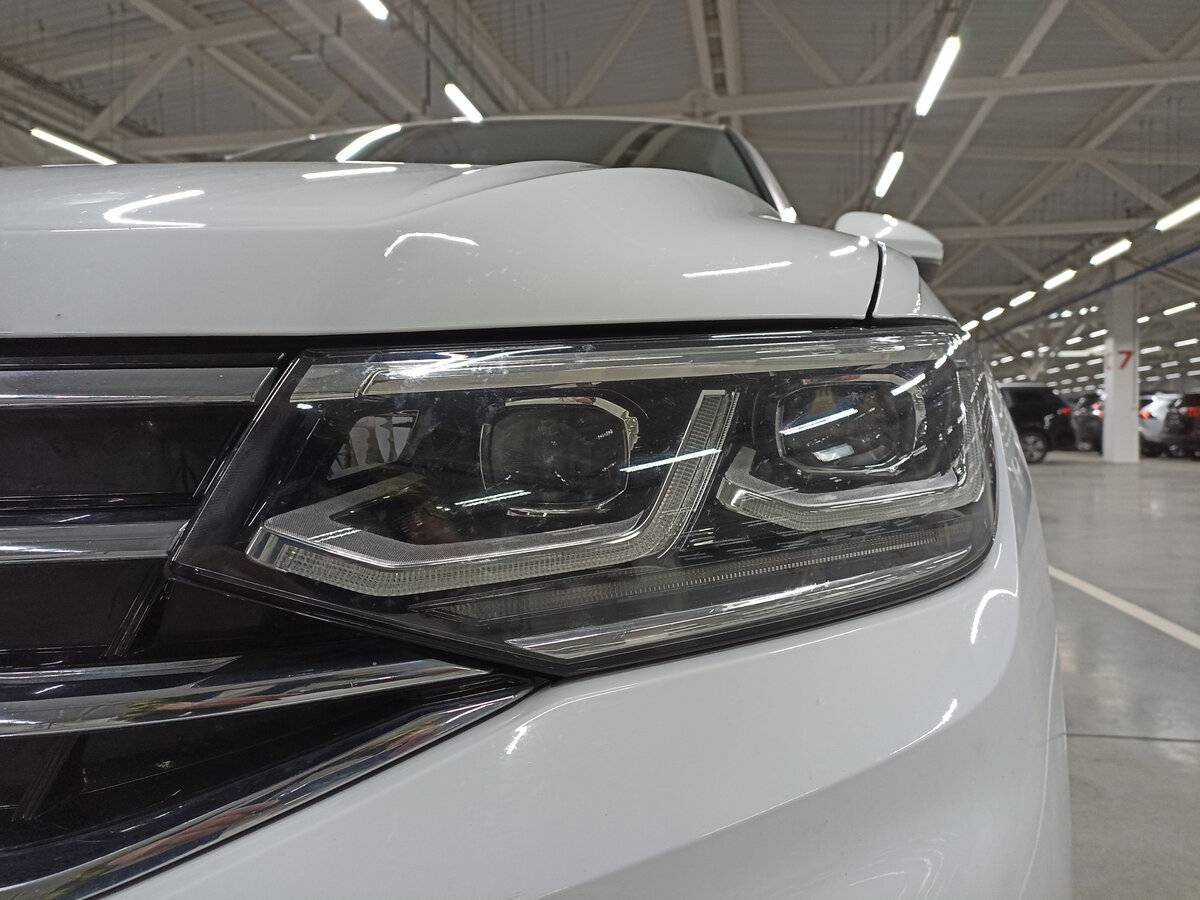 Volkswagen Tiguan 2021 года с пробегом. Фото: #16