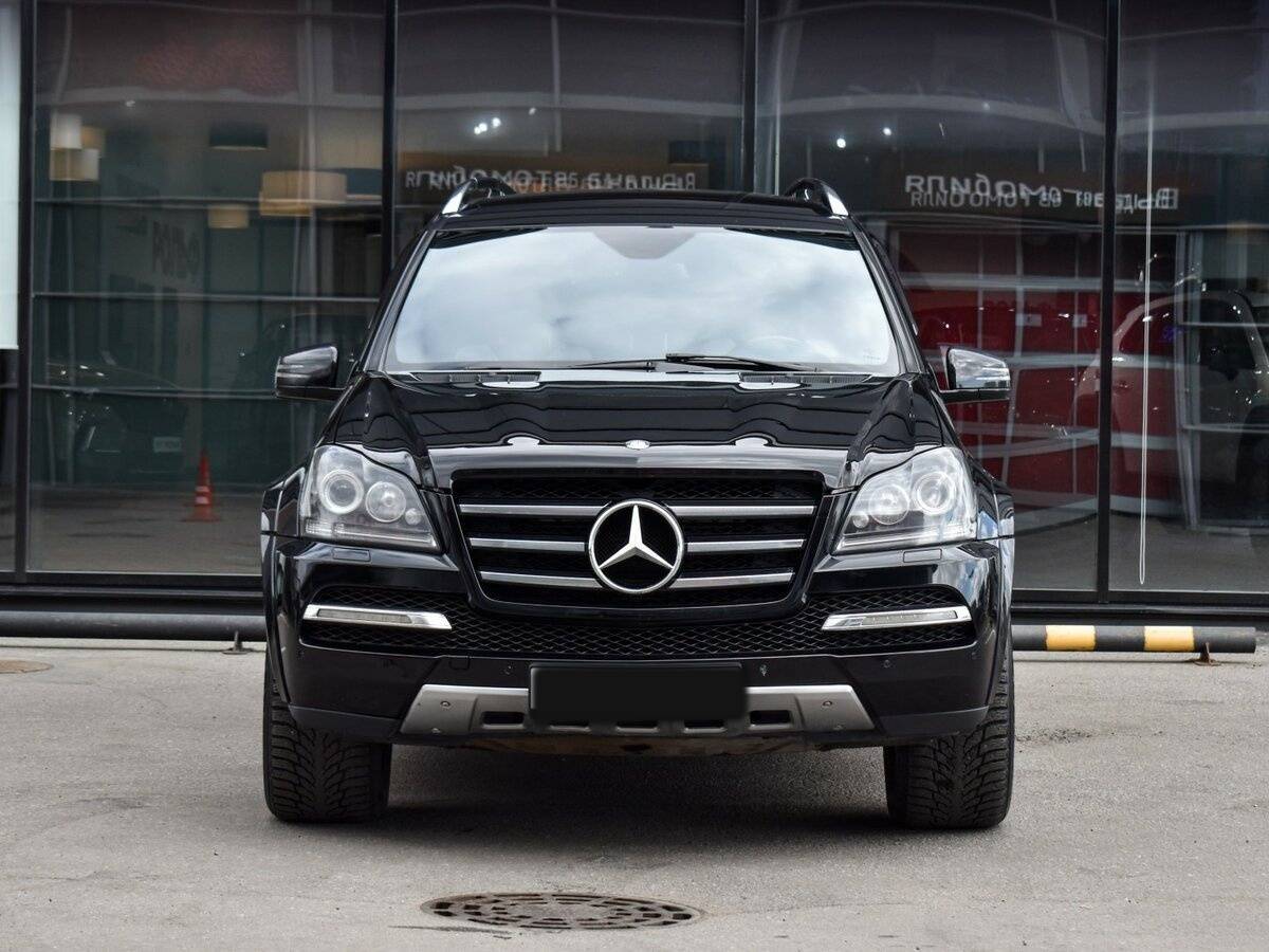 Mercedes-Benz GL-Класс 2012 года с пробегом. Фото: #1