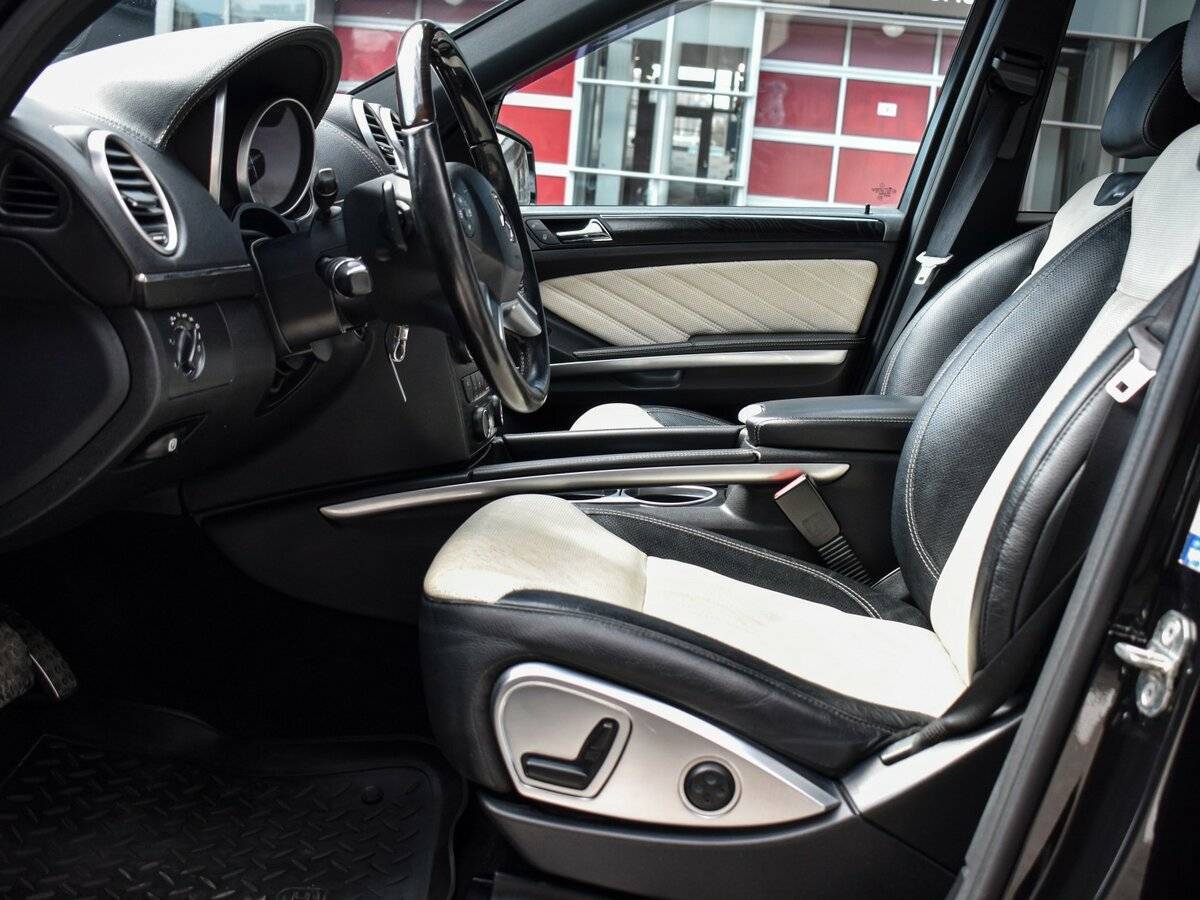 Mercedes-Benz GL-Класс 2012 года с пробегом. Фото: #11