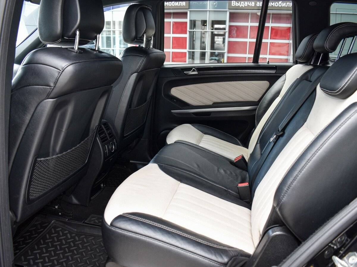 Mercedes-Benz GL-Класс 2012 года с пробегом. Фото: #12