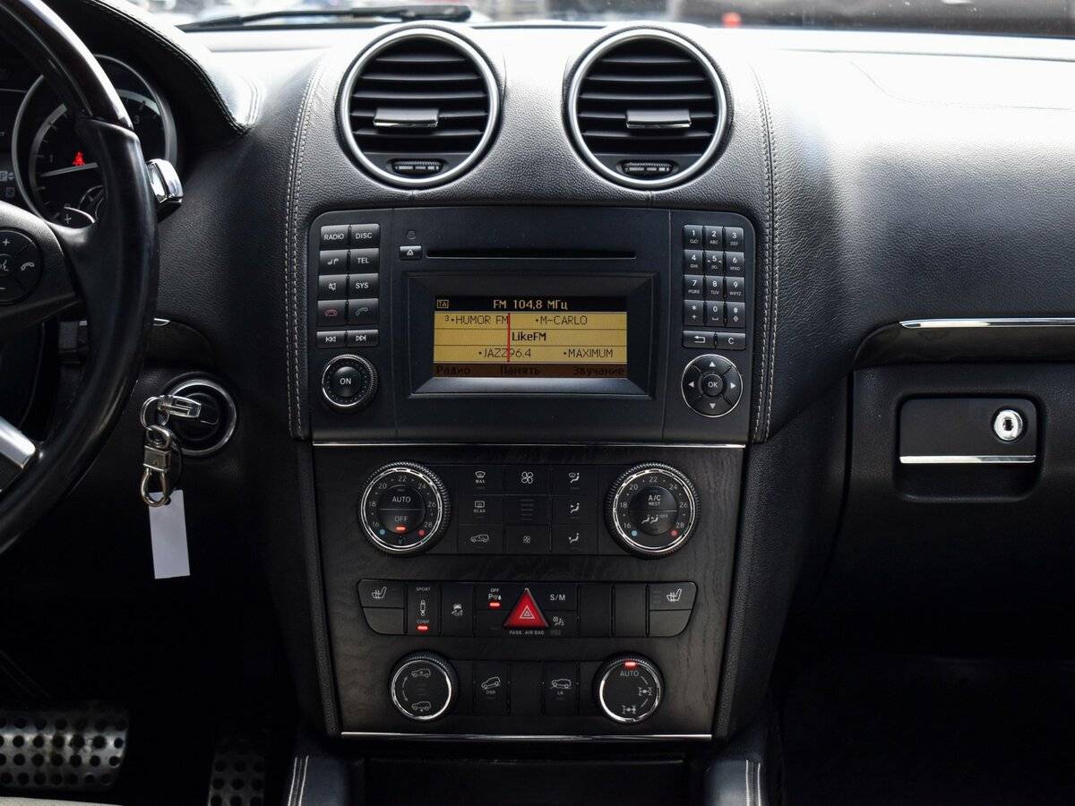 Mercedes-Benz GL-Класс 2012 года с пробегом. Фото: #15