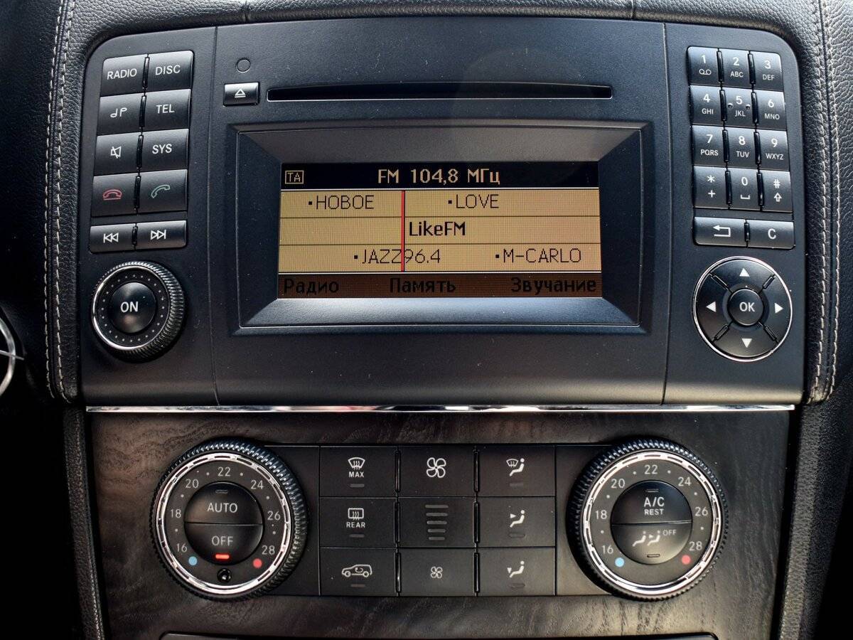 Mercedes-Benz GL-Класс 2012 года с пробегом. Фото: #17