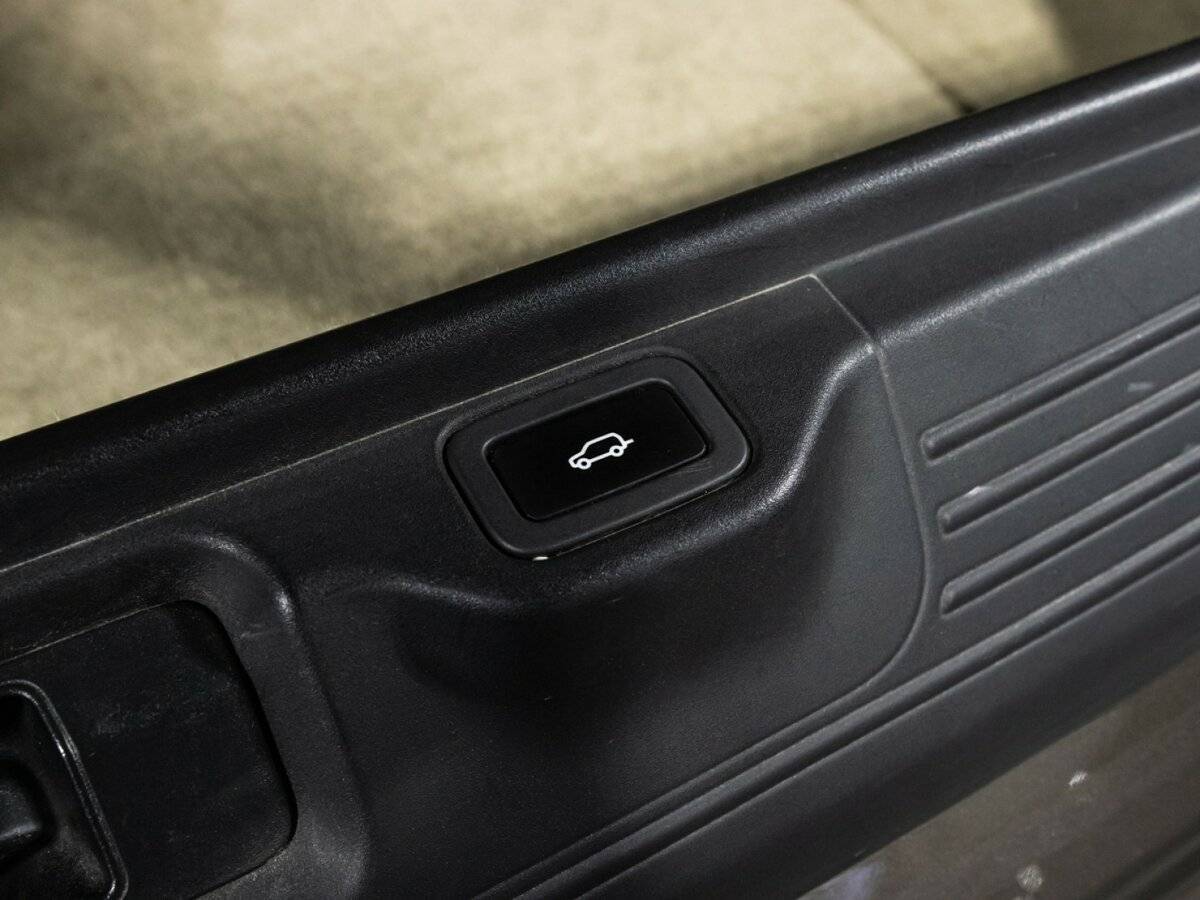 Land Rover Range Rover 2014 года с пробегом. Фото: #15