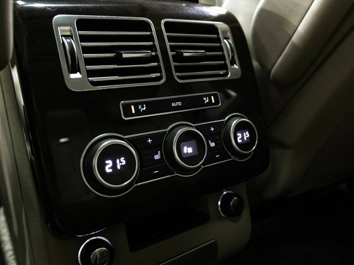 Land Rover Range Rover 2014 года с пробегом. Фото: #27