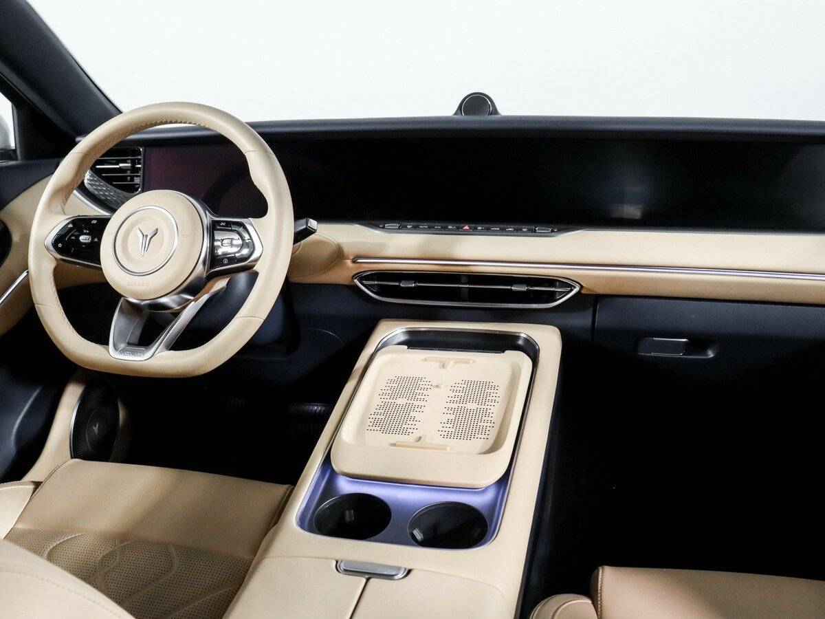 Voyah Free 2023 года с пробегом. Фото: #11