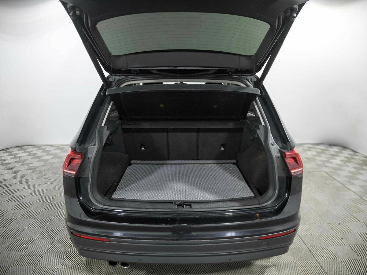 Volkswagen Tiguan 2017 года с пробегом. Фото: #17