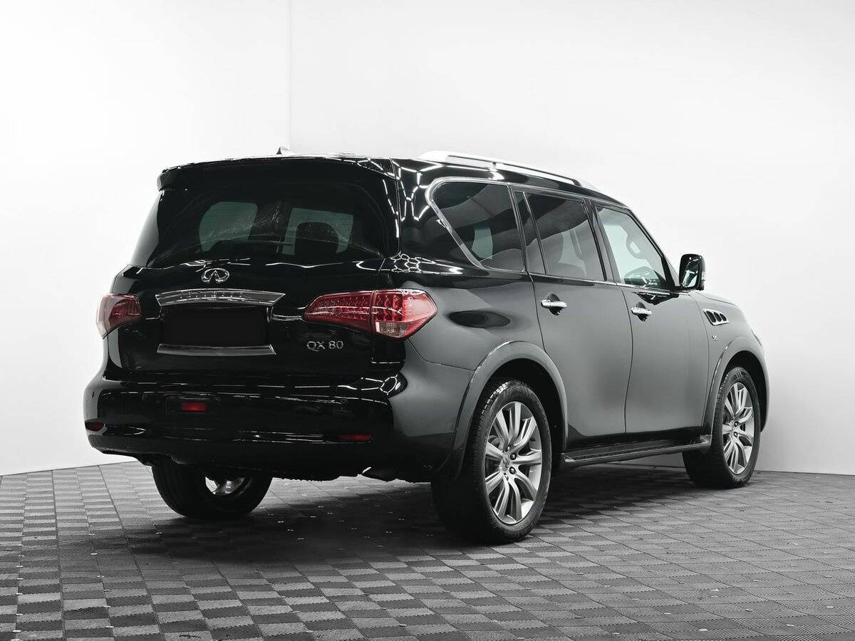 Infiniti QX80 2013 года с пробегом. Фото: #3