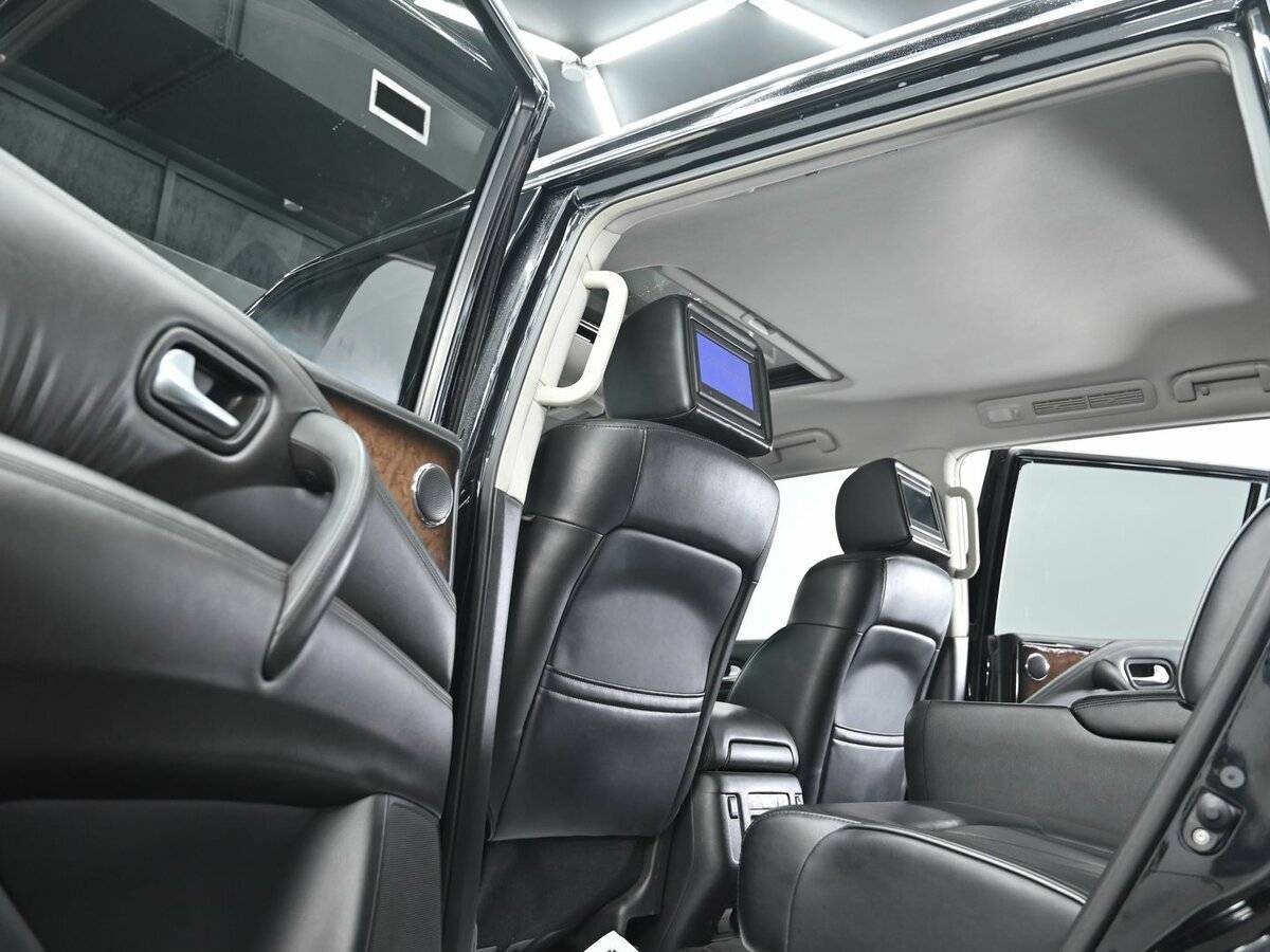 Infiniti QX80 2013 года с пробегом. Фото: #15