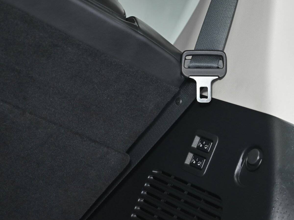 Infiniti QX80 2013 года с пробегом. Фото: #19